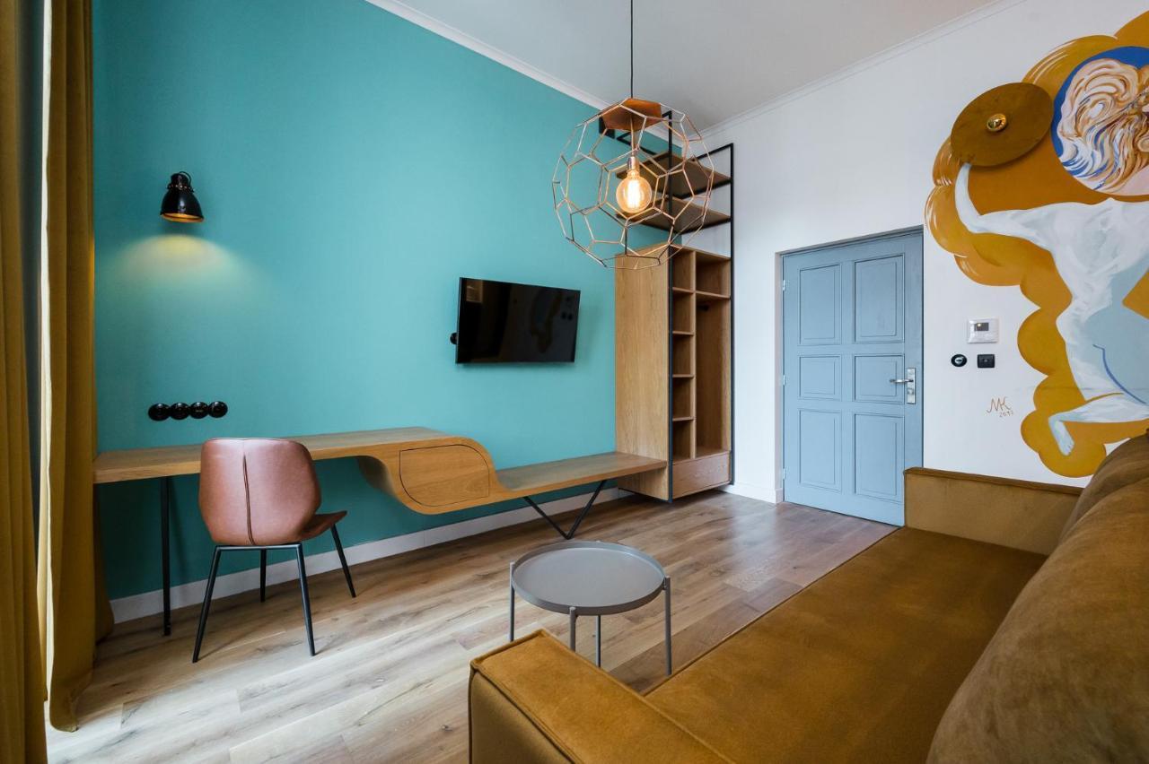 Goldfinger 3-Bed Unique Apartment In The Heart Of Podgorze Cracovia Esterno foto