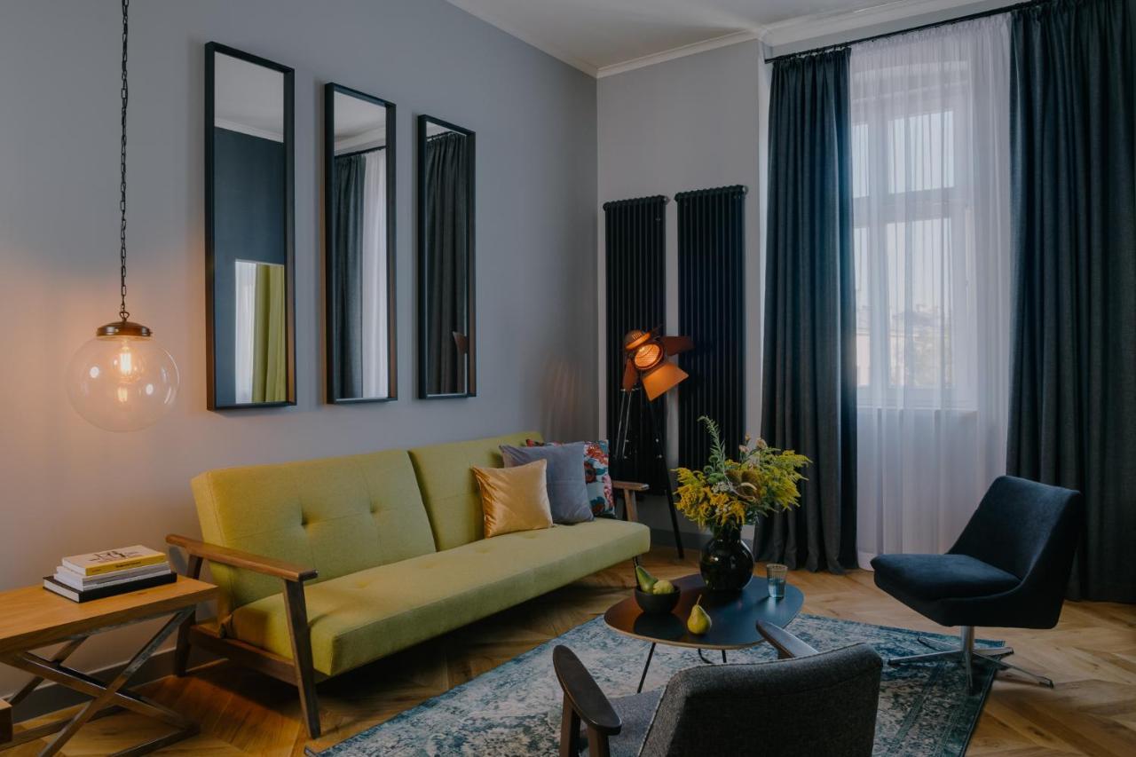 Goldfinger 3-Bed Unique Apartment In The Heart Of Podgorze Cracovia Esterno foto